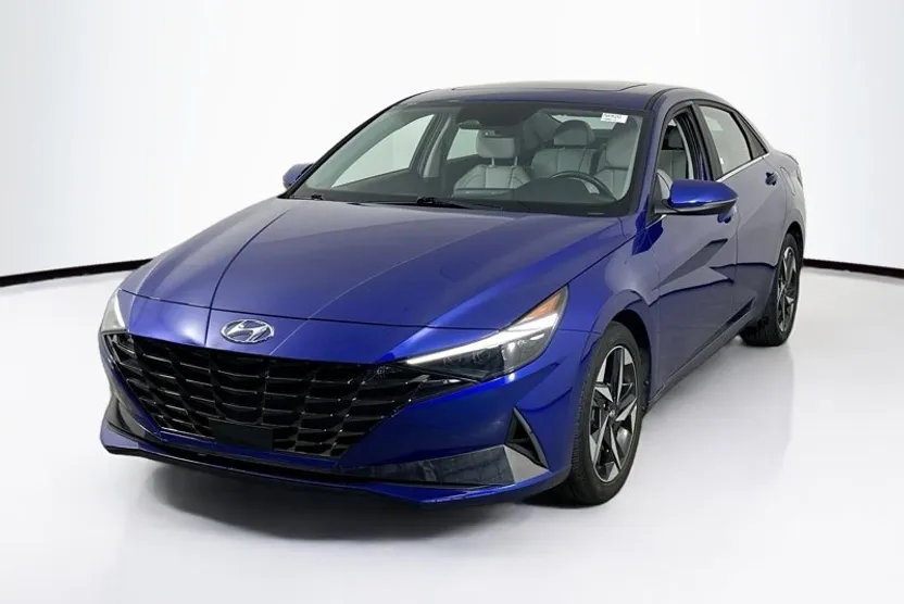2023 Hyundai Elantra Limited photo 1
