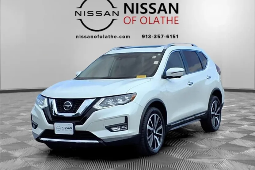 2020 Nissan Rogue SL photo 1