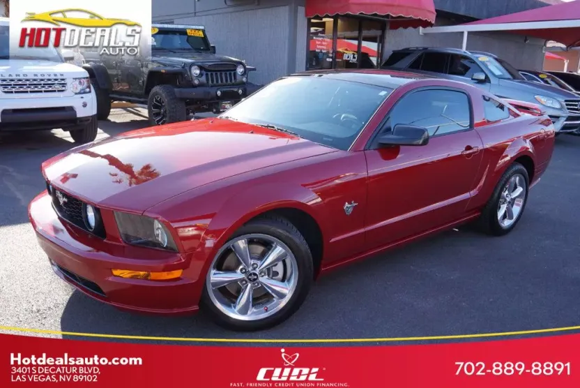 2009 Ford Mustang GT Premium photo 1