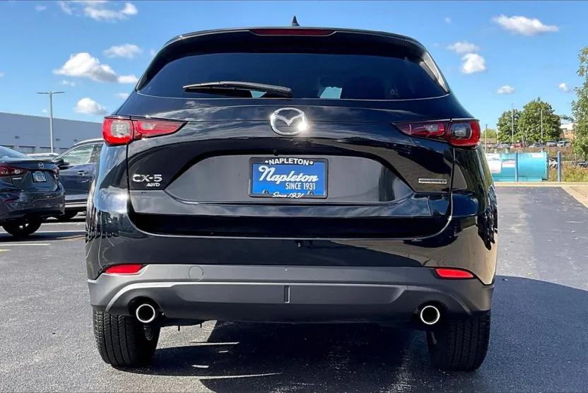 2023 Mazda CX-5 2.5 S Preferred photo 1