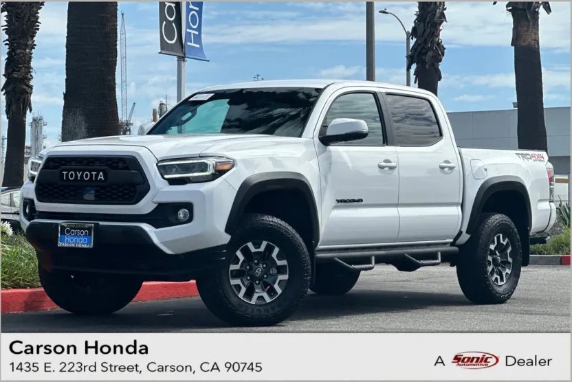 2023 Toyota Tacoma TRD SR photo 1