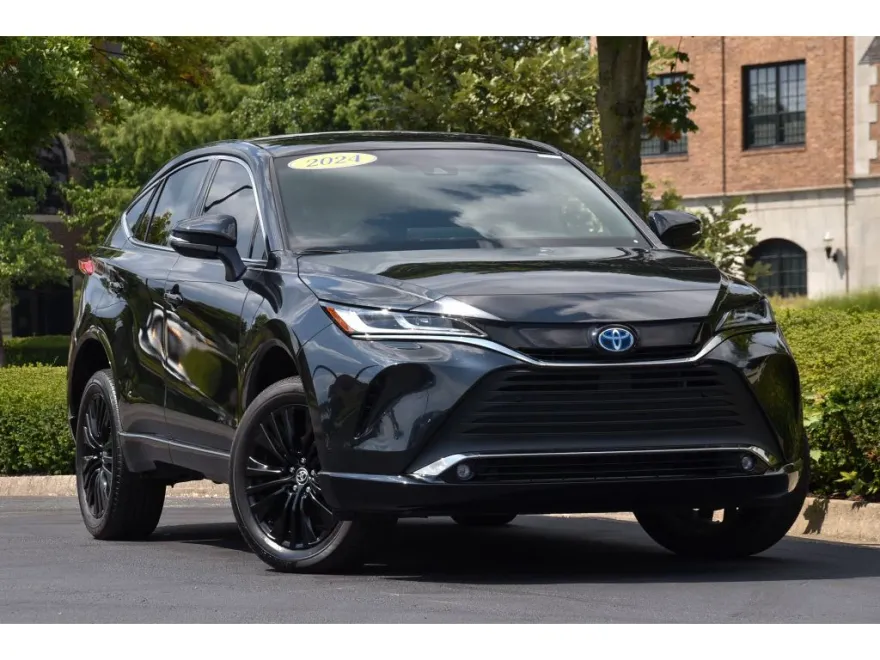 2024 Toyota Venza Base photo 1