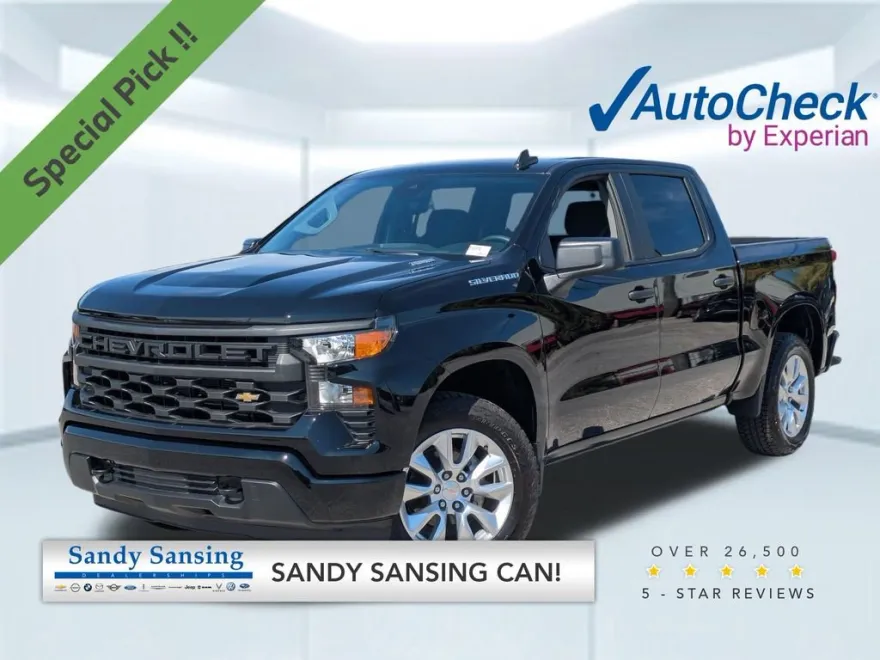 2025 Chevrolet Silverado 1500 Custom photo 1