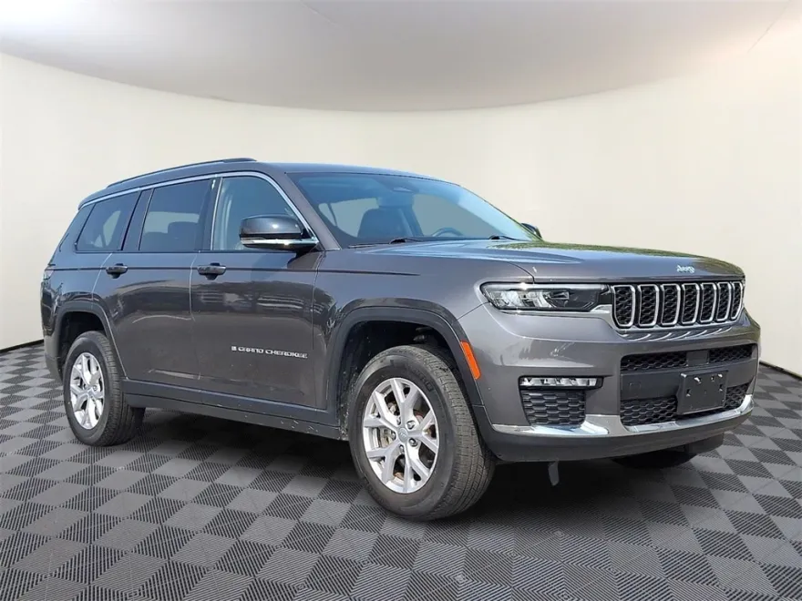 2022 Jeep Grand Cherokee Limited photo 1