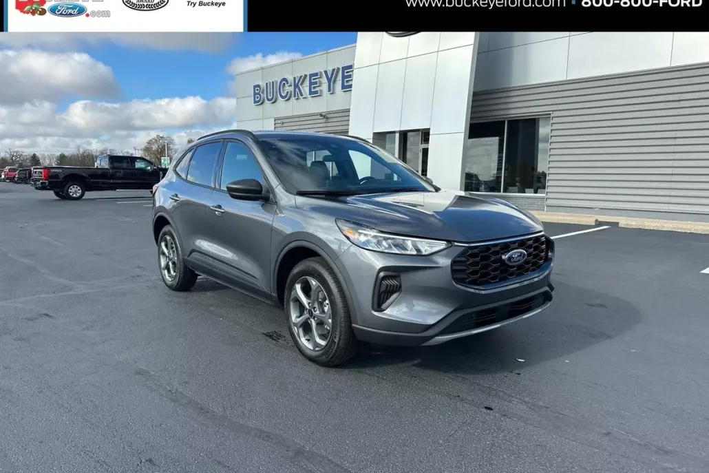 2025 Ford Escape ST-Line photo 1