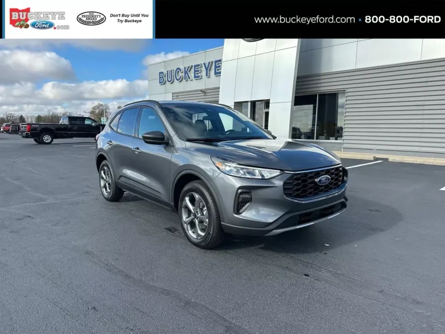 2025 Ford Escape ST-Line photo 1