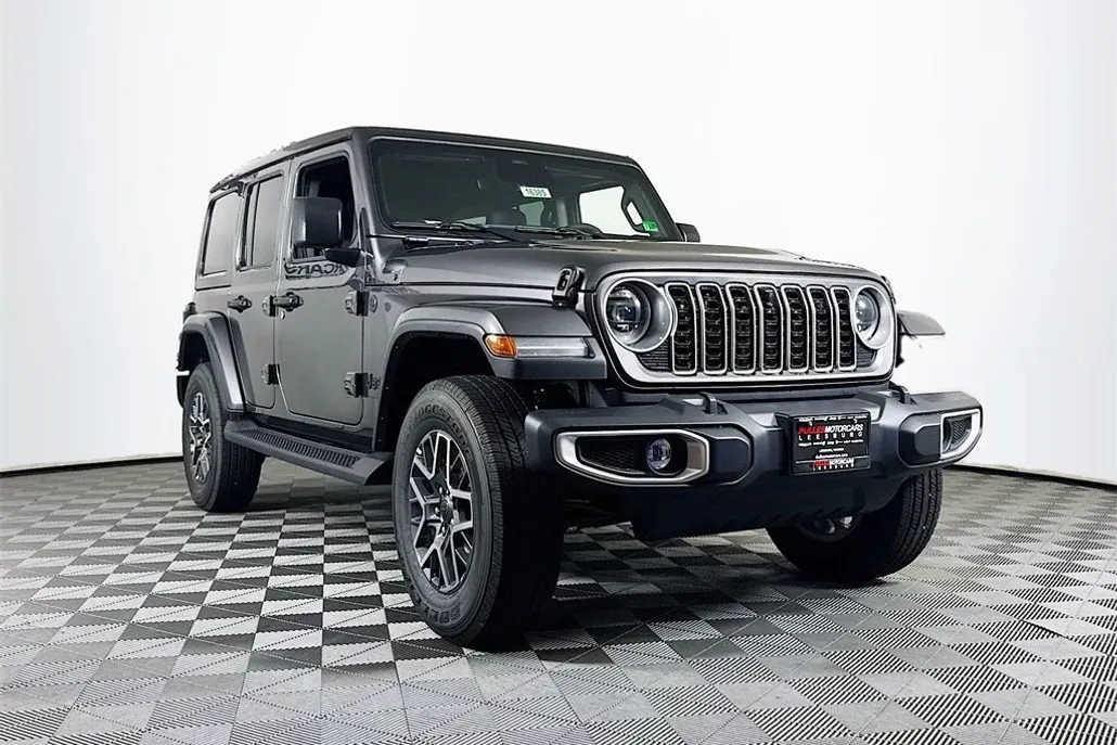 2025 Jeep Wrangler Sahara photo 1