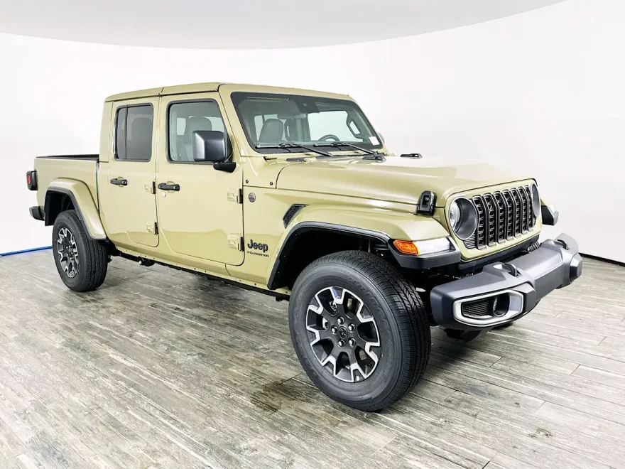 2025 Jeep Gladiator Sport S photo 1