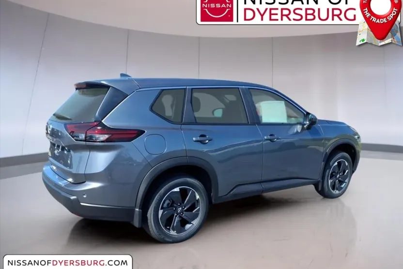 2026 Nissan Rogue SV photo 1