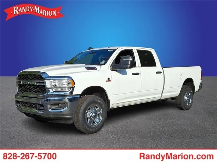 2023 Ram 3500 Tradesman photo 1