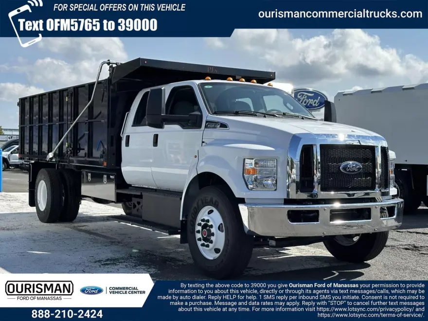 2025 Ford F-650 Base photo 1