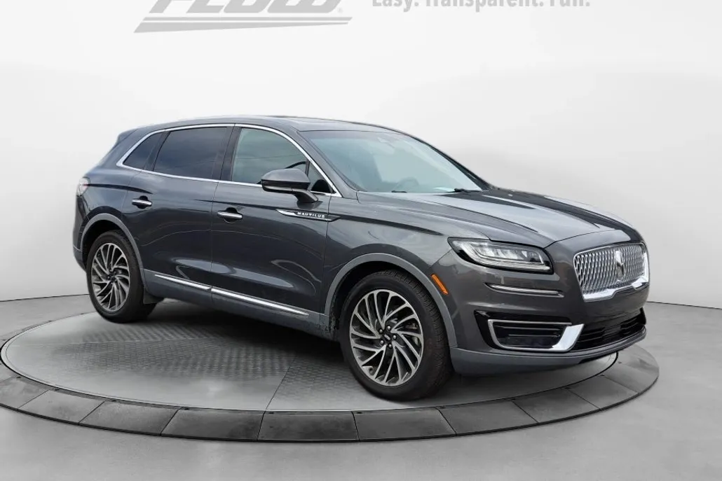 2019 Lincoln Nautilus Reserve photo 1