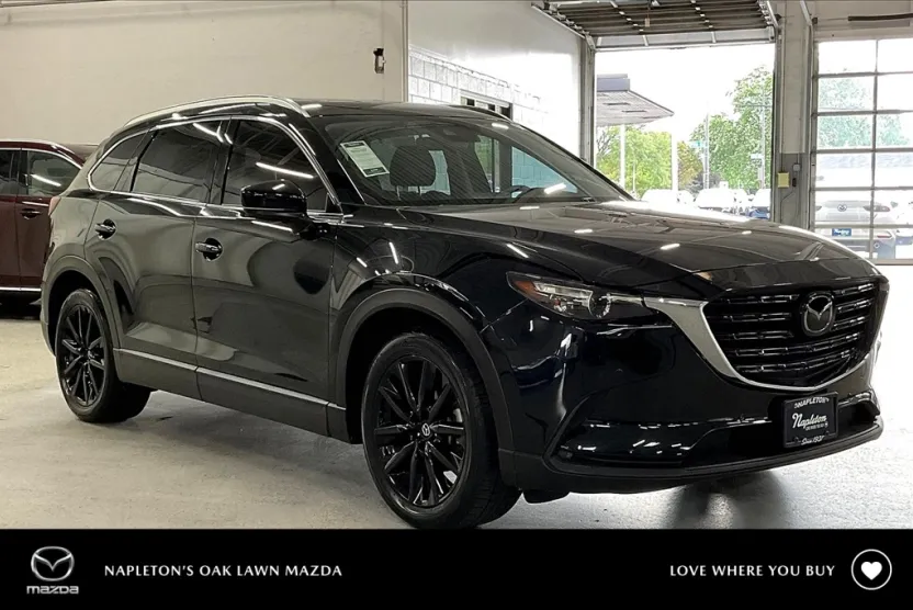 2022 Mazda CX-9 Touring photo 1