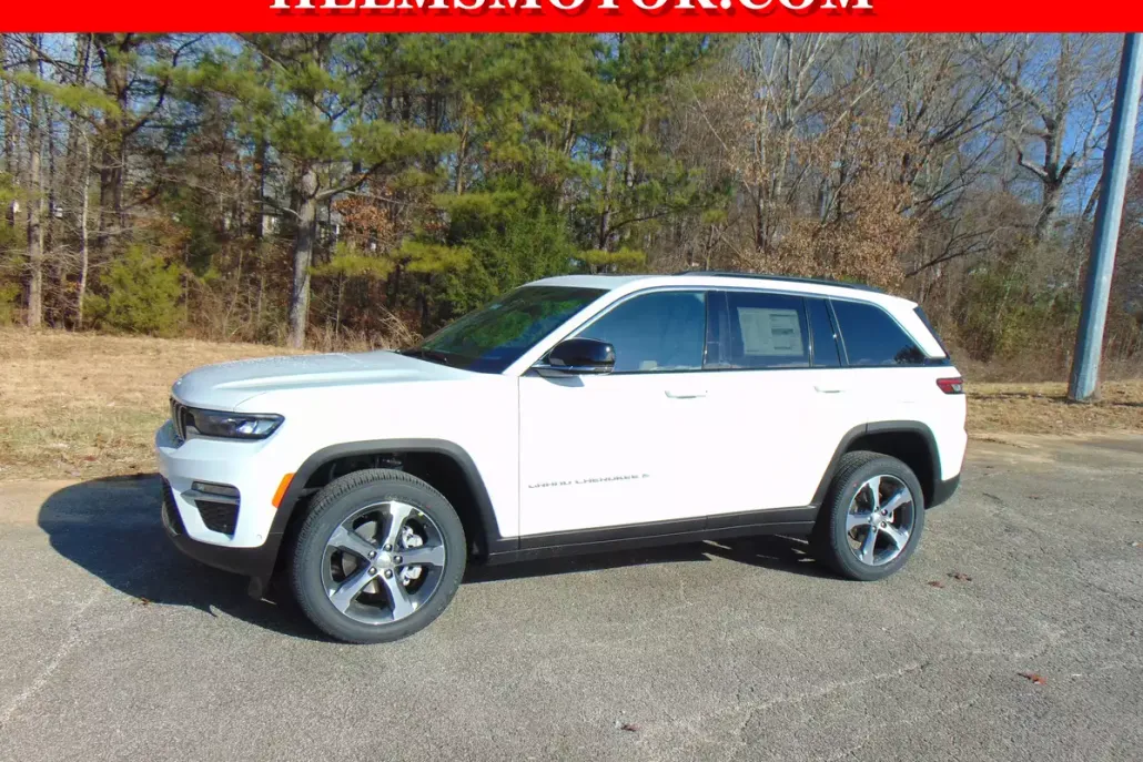 2025 Jeep Grand Cherokee Limited photo 1