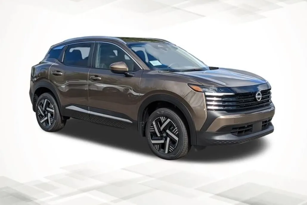 2025 Nissan Kicks SV photo 1
