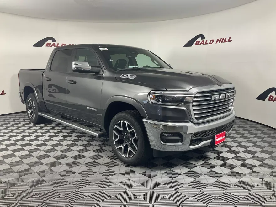 2025 Ram 1500 Laramie photo 1