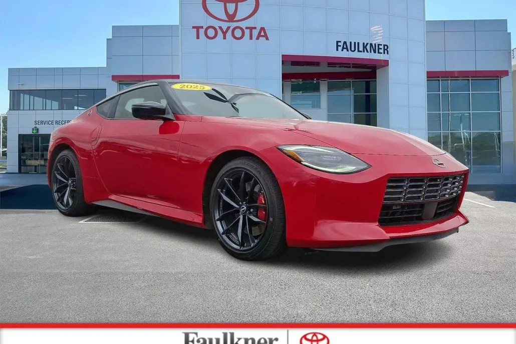 2025 Nissan Z Performance photo 1