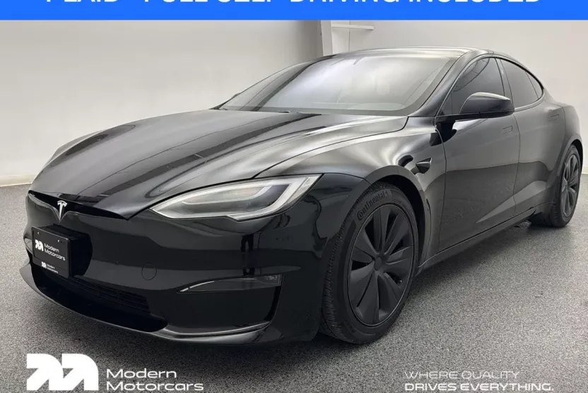 2021 Tesla Model S Plaid photo 1
