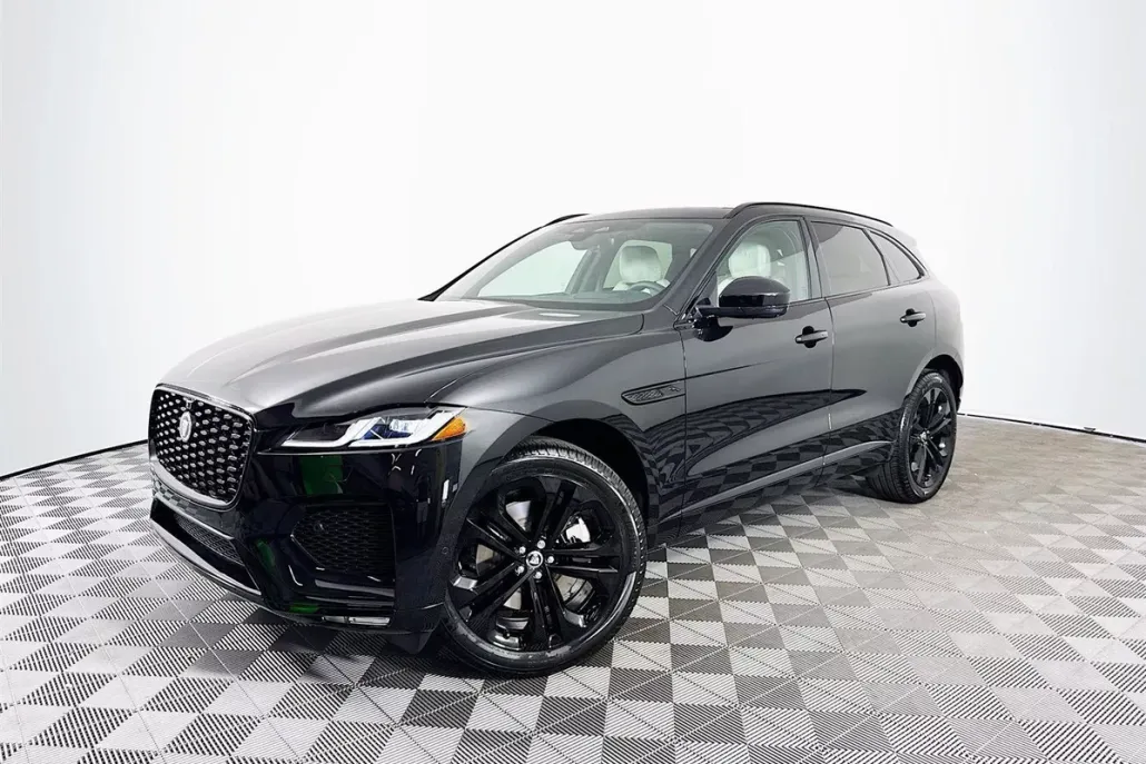 2026 Jaguar F-PACE P250 R-Dynamic S photo 1