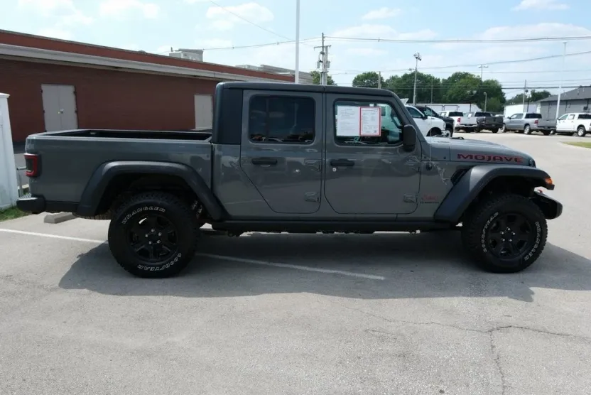 2021 Jeep Gladiator Mojave photo 1