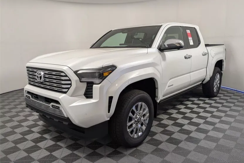 2025 Toyota Tacoma Limited Double Cab photo 1
