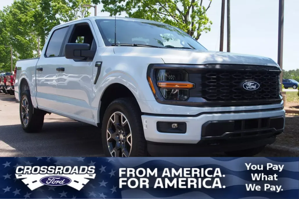 2025 Ford F-150 STX photo 1