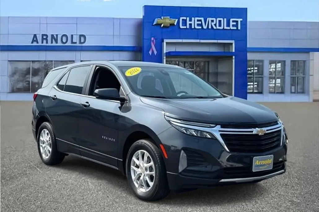 2022 Chevrolet Equinox LT photo 1