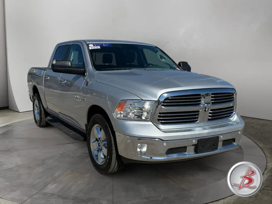 2019 Ford F-150 XLT photo 1