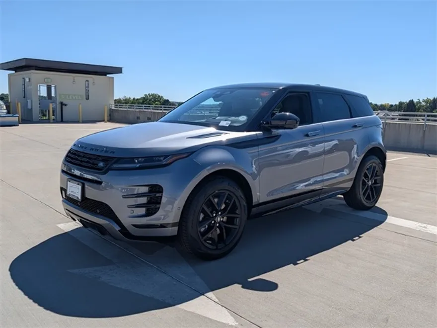 2026 Land Rover Range Rover Evoque Dynamic SE photo 1