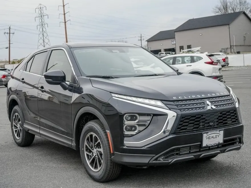 2025 Mitsubishi Eclipse Cross ES photo 1