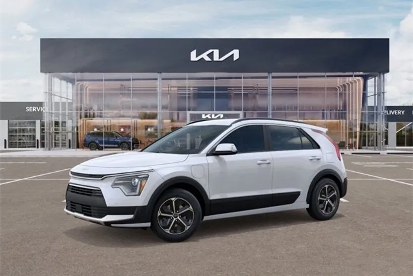 2025 Kia Niro Plug-In Hybrid EX photo 1