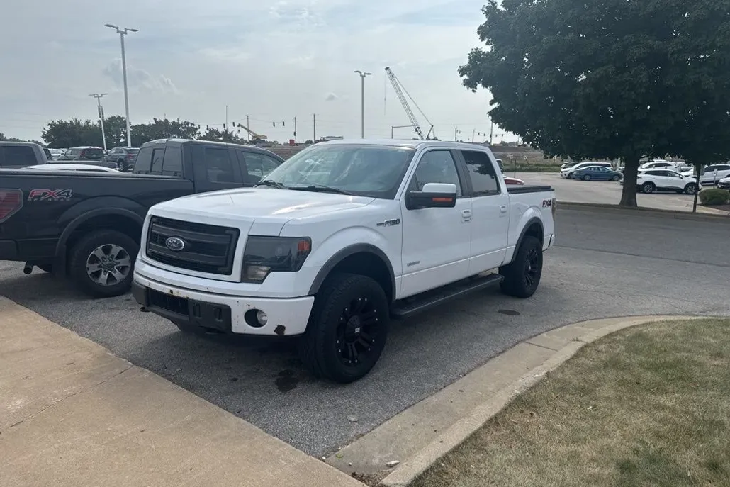 2014 Ford F-150 FX4 photo 1