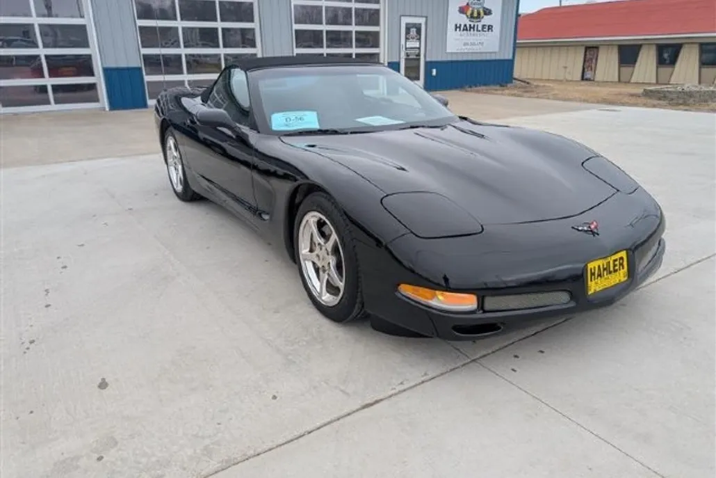 2002 Chevrolet Corvette Convertible photo 1