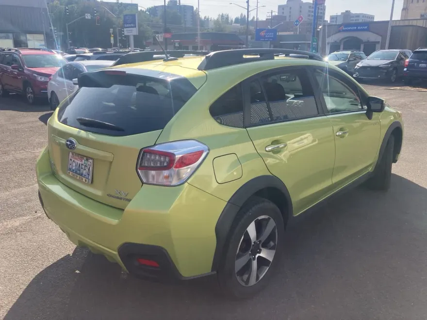 2015 Subaru Crosstrek Hybrid Touring photo 1
