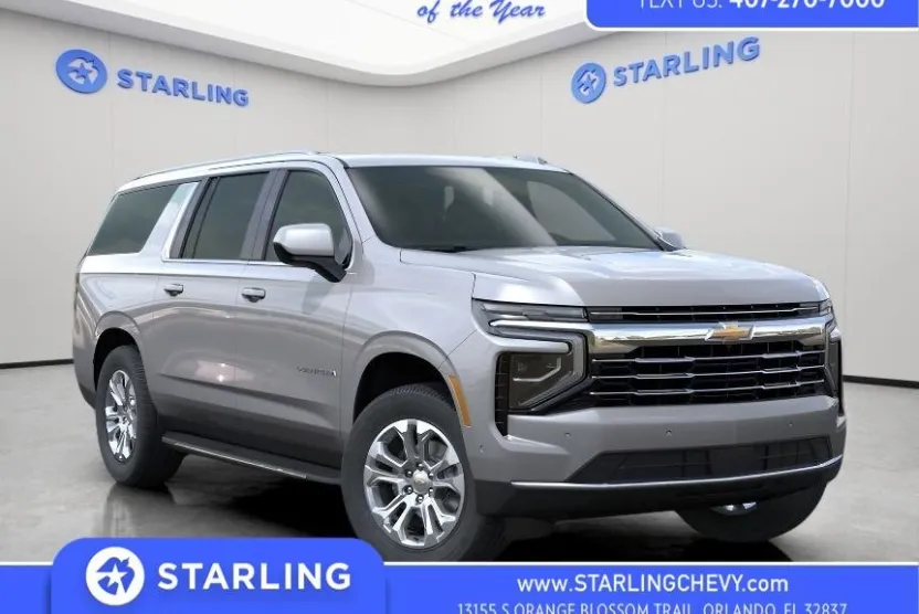 2025 Chevrolet Suburban LT photo 1