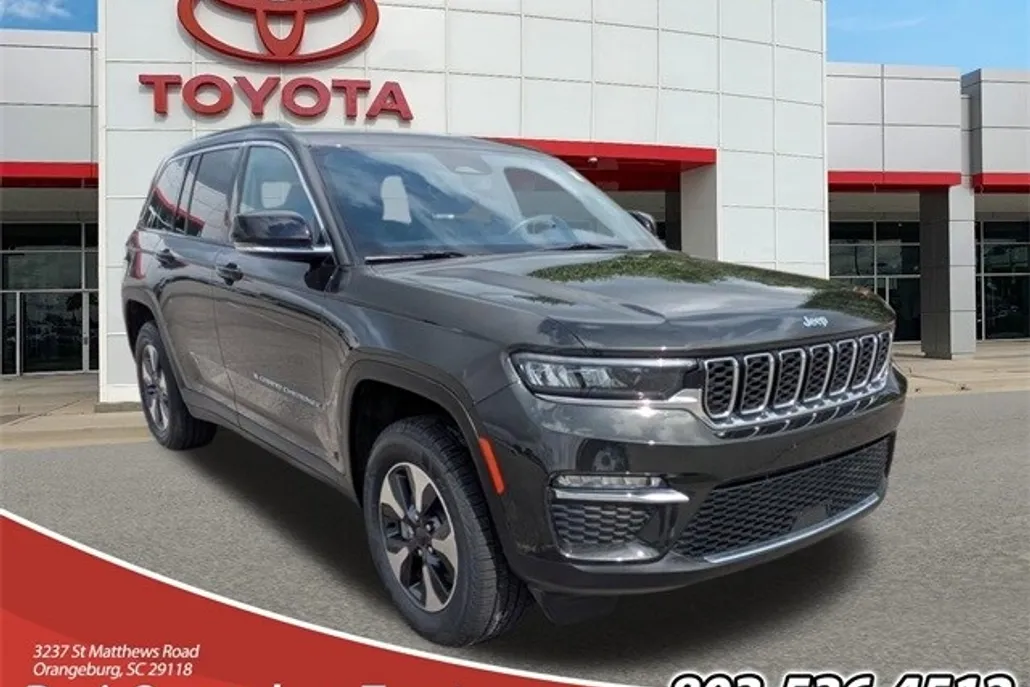 2024 Jeep Cherokee 4xe Base photo 1