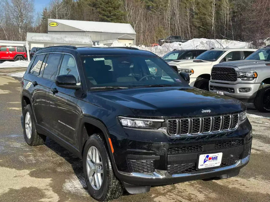 2025 Jeep Grand Cherokee L photo 1