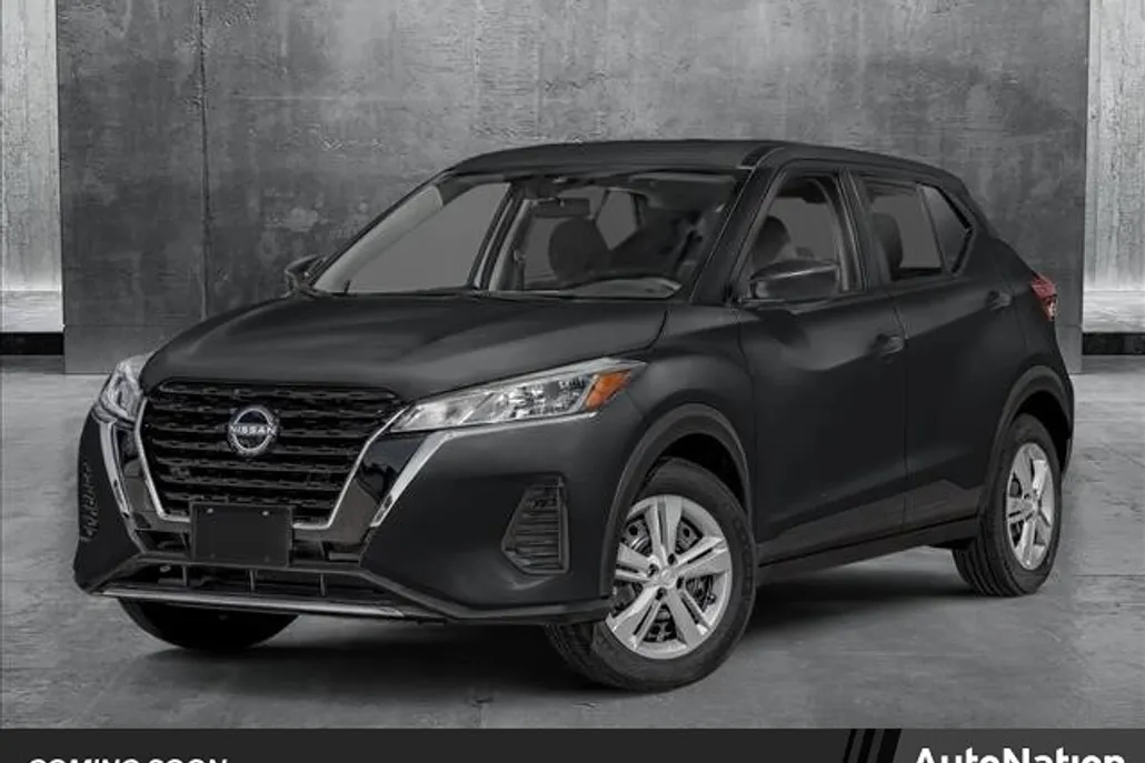 2025 Nissan Kicks Play S photo 1
