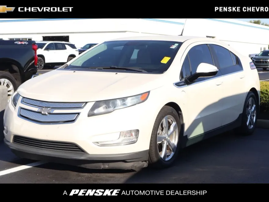 2014 Chevrolet Volt Base photo 1