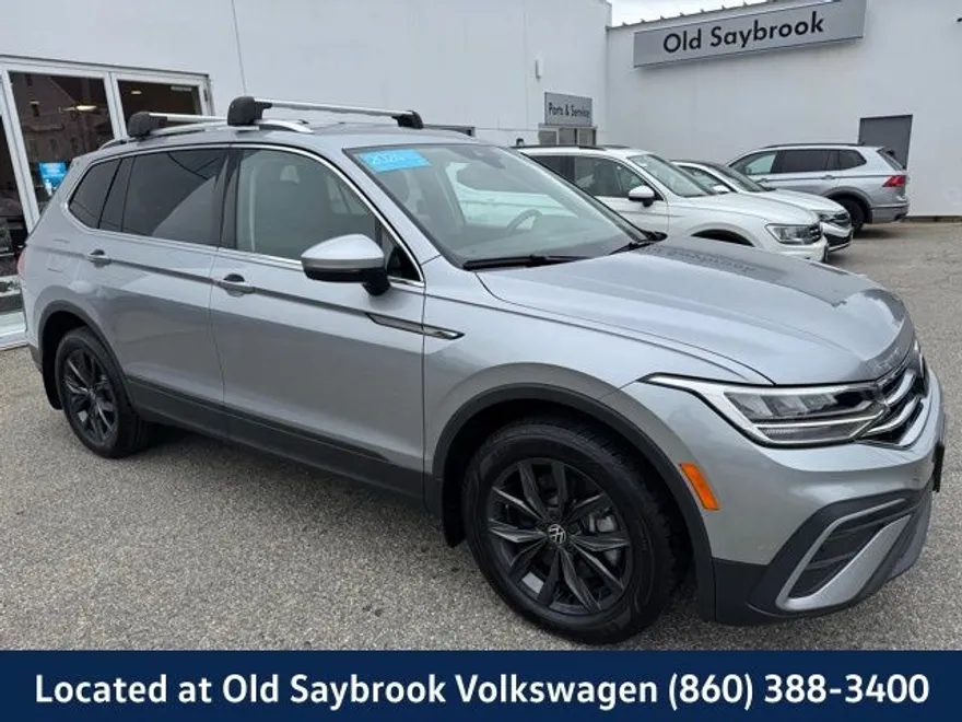 2024 Volkswagen Tiguan SE Wolfsburg Edition photo 1