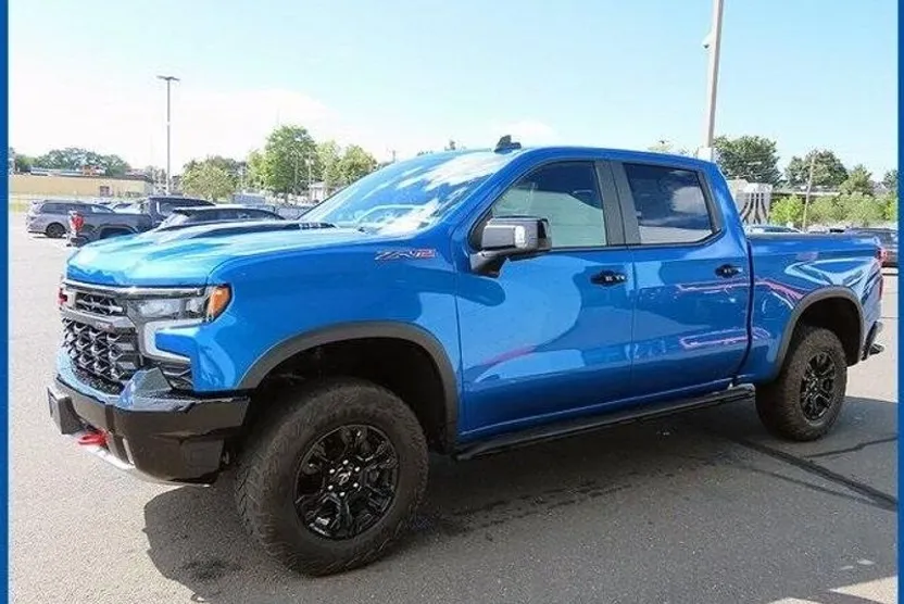 2022 Chevrolet Silverado 1500 ZR2 photo 1