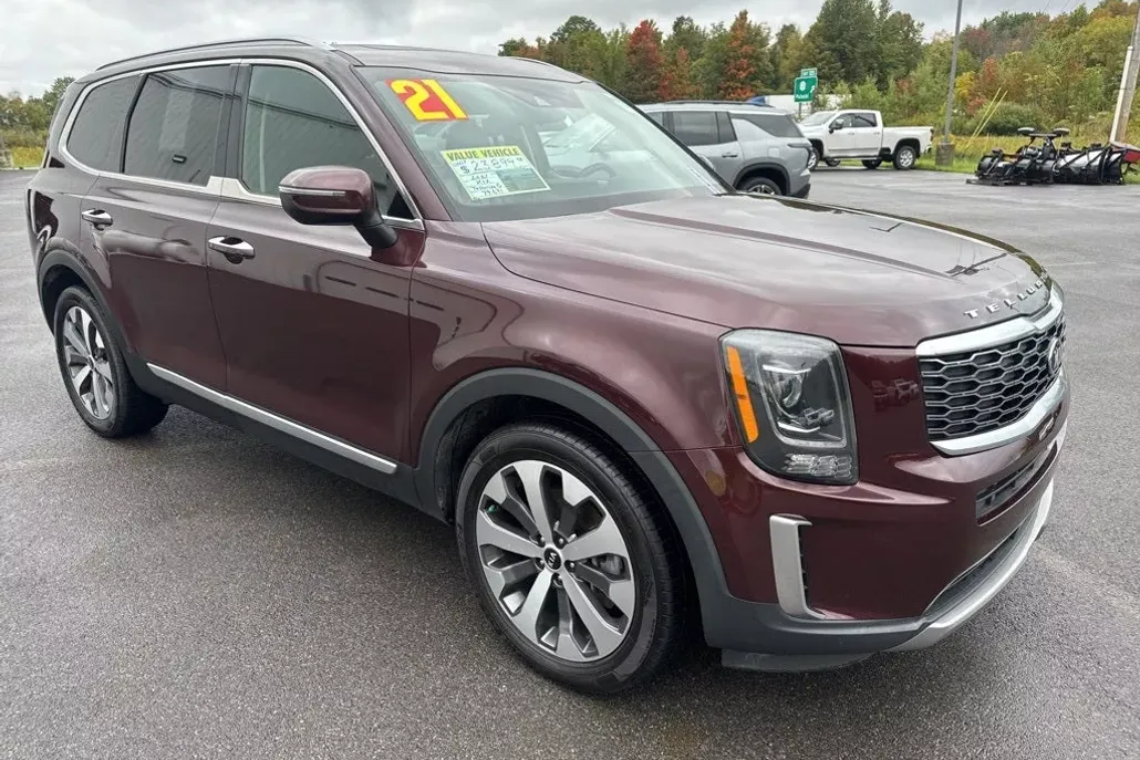 2021 Kia Telluride S photo 1