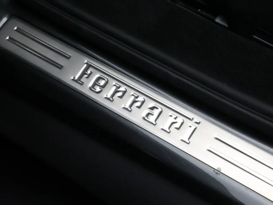 2024 Ferrari 296 GTS photo 26