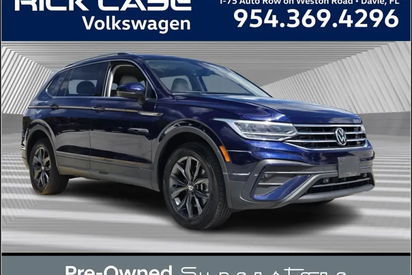 2022 Volkswagen Tiguan SE photo 1