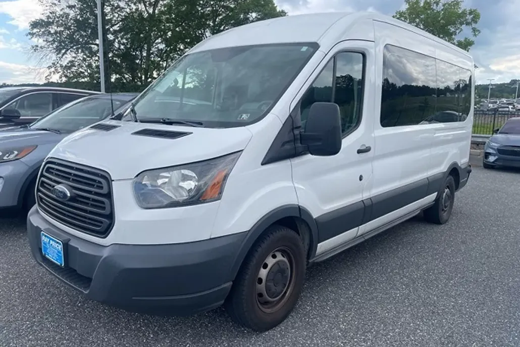 2016 Ford Transit photo 1
