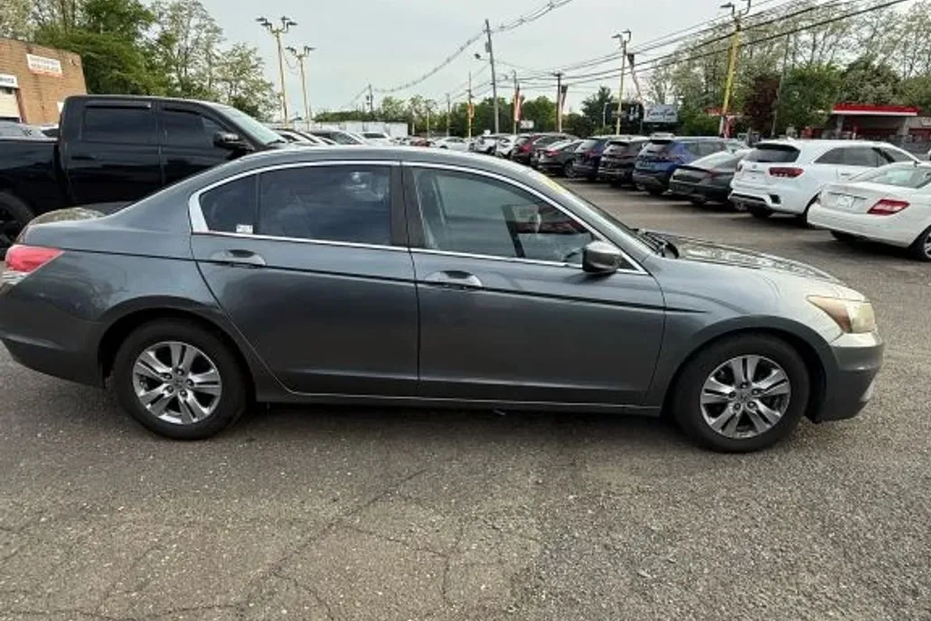 2012 Honda Accord SE photo 1