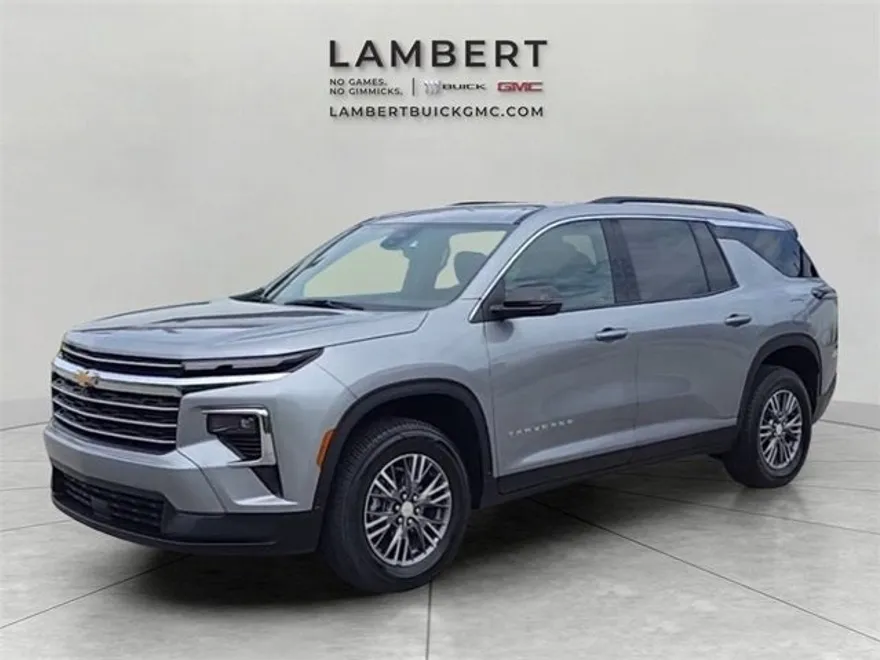 2025 Chevrolet Traverse photo 1