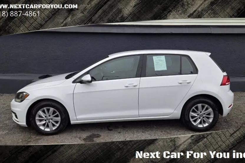 2018 Volkswagen Golf TSI S photo 1