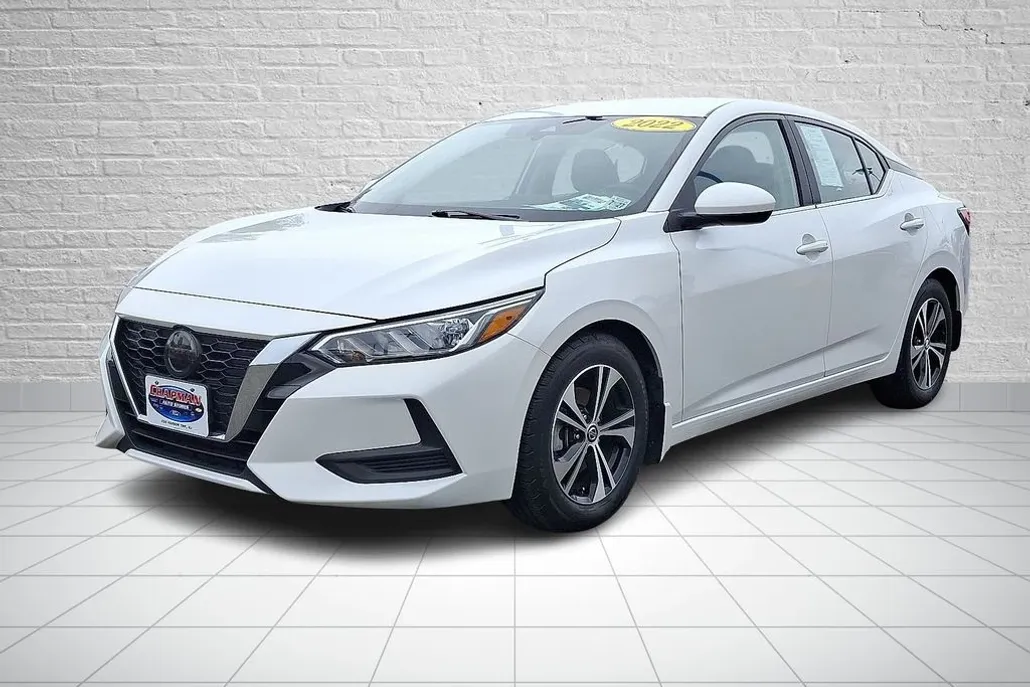 2022 Nissan Sentra SV photo 1