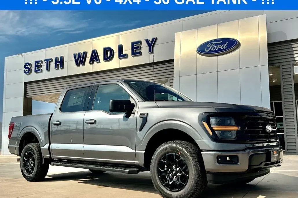 2025 Ford F-150 XLT photo 1